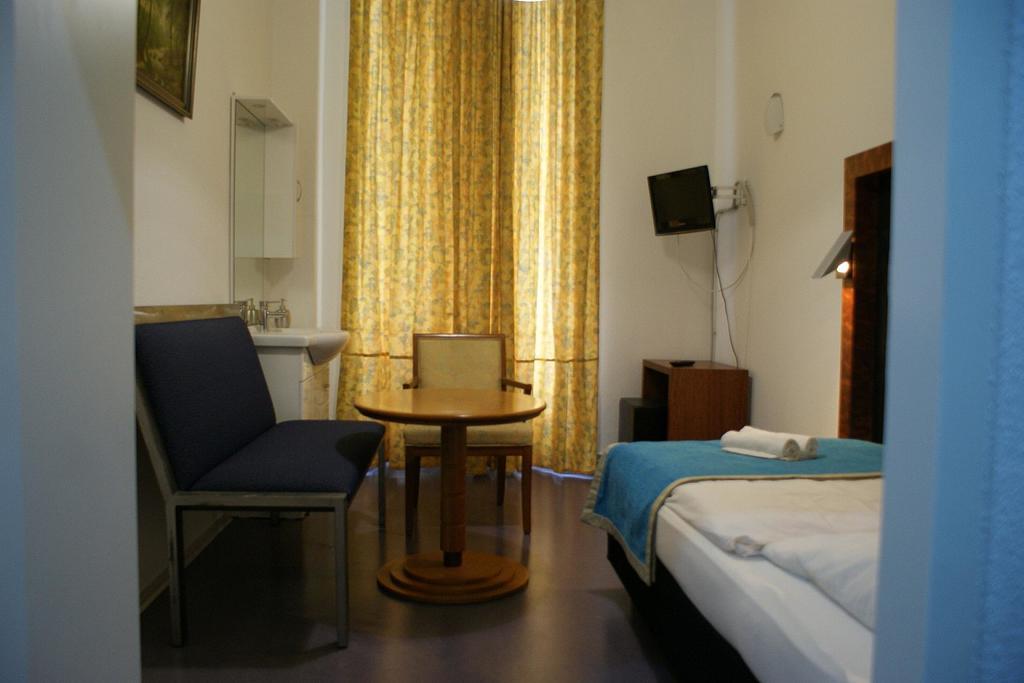 Hotel Garni Aaberna Berlín Habitación foto